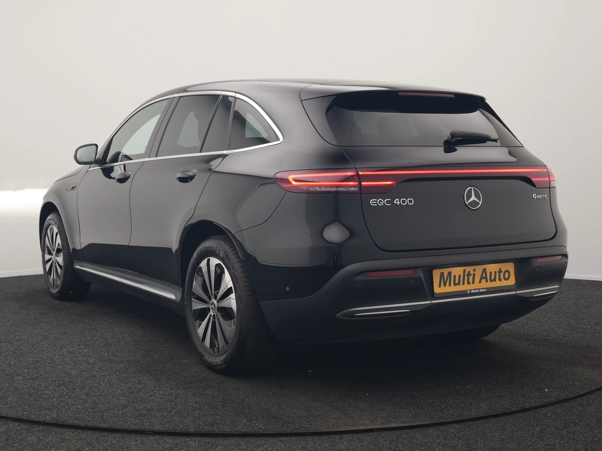 Hoofdafbeelding Mercedes-Benz EQC