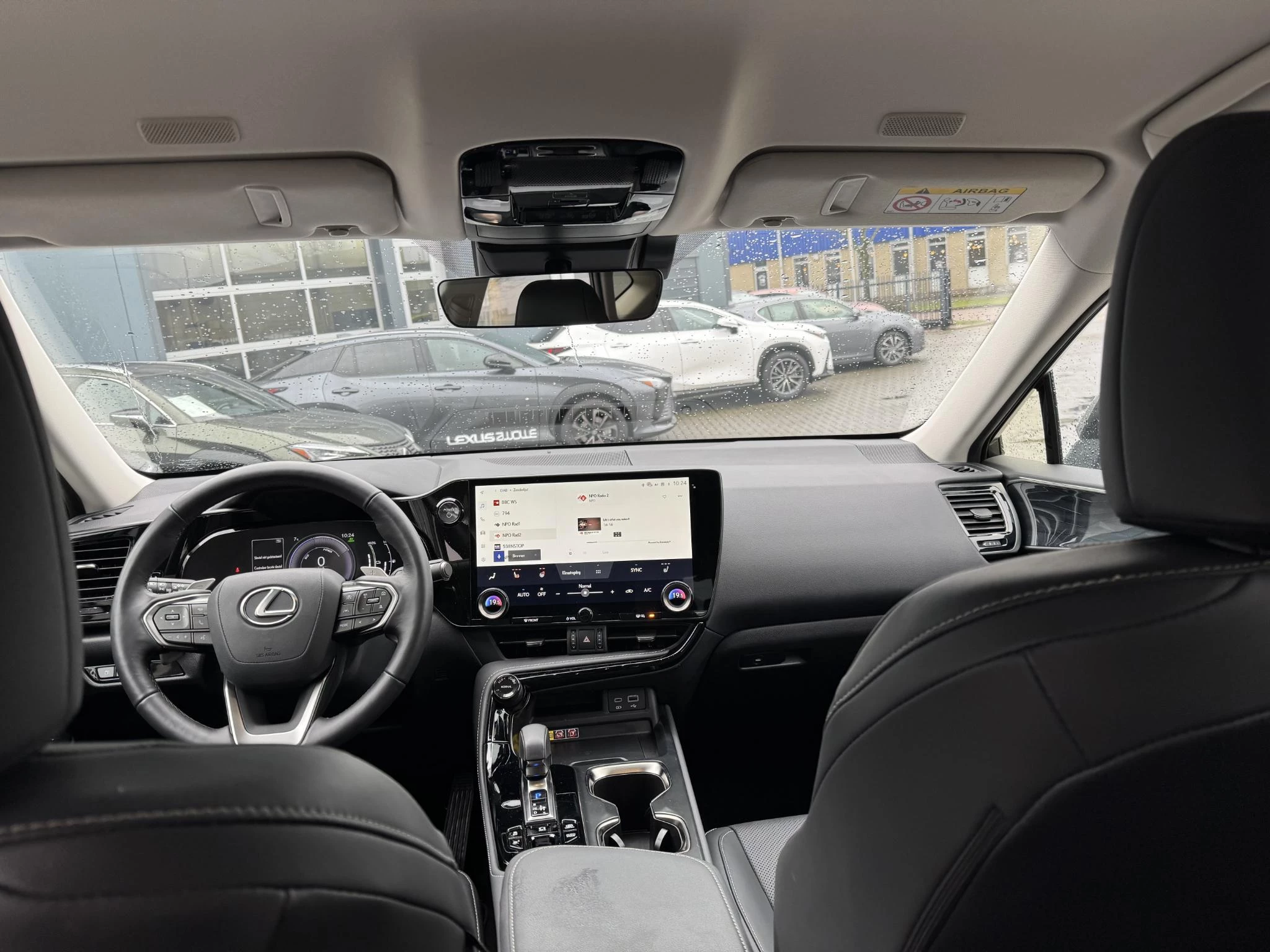 Hoofdafbeelding Lexus NX