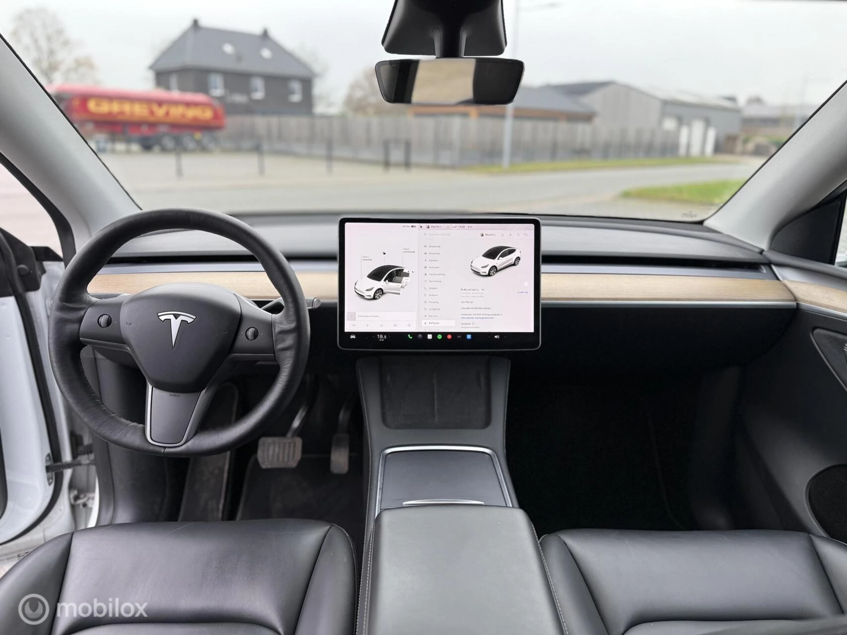 Hoofdafbeelding Tesla Model Y