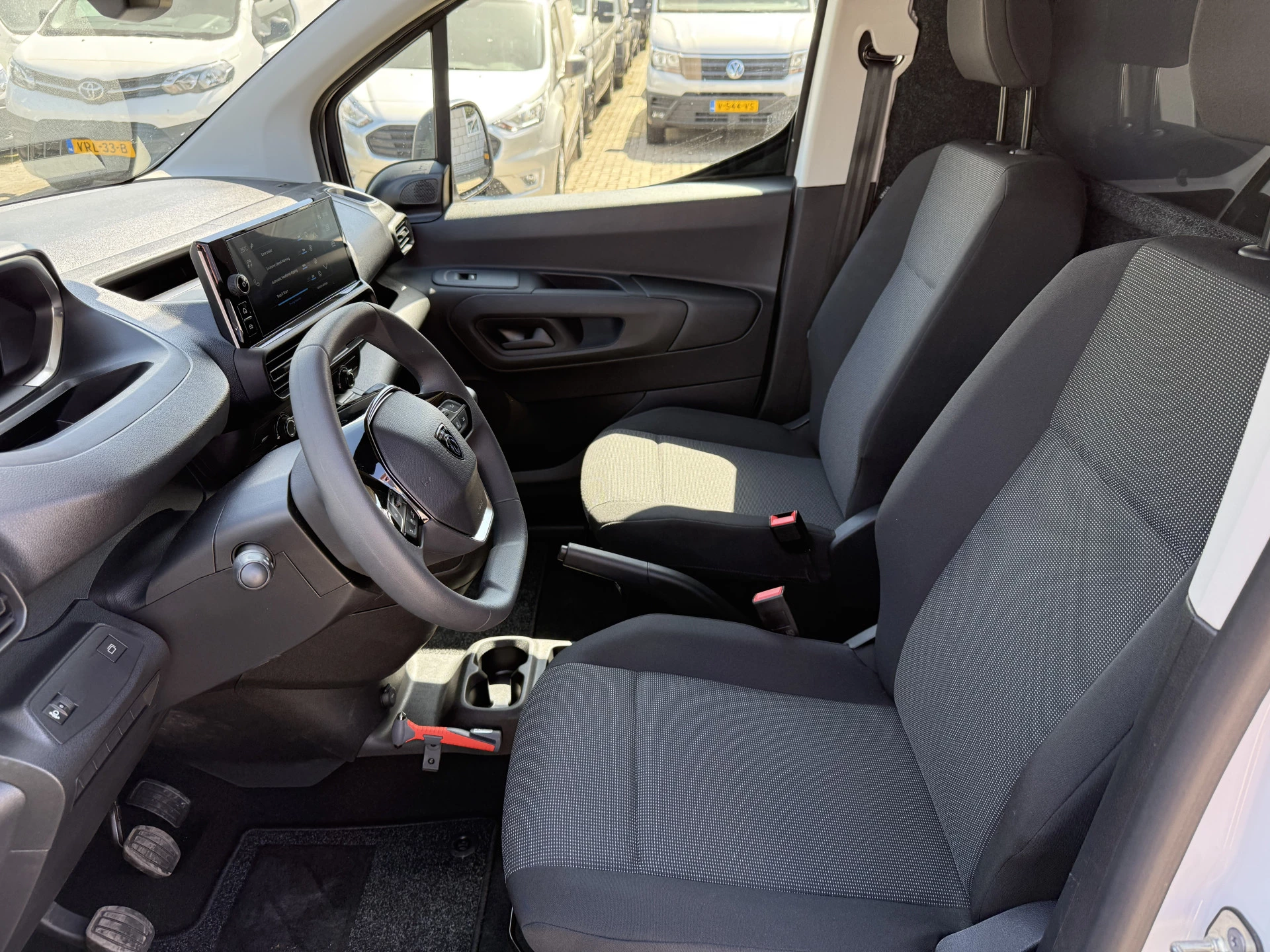 Hoofdafbeelding Peugeot Partner