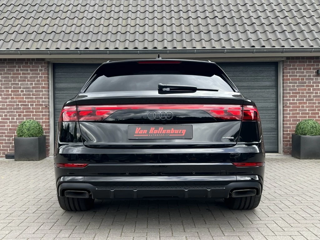 Hoofdafbeelding Audi Q8