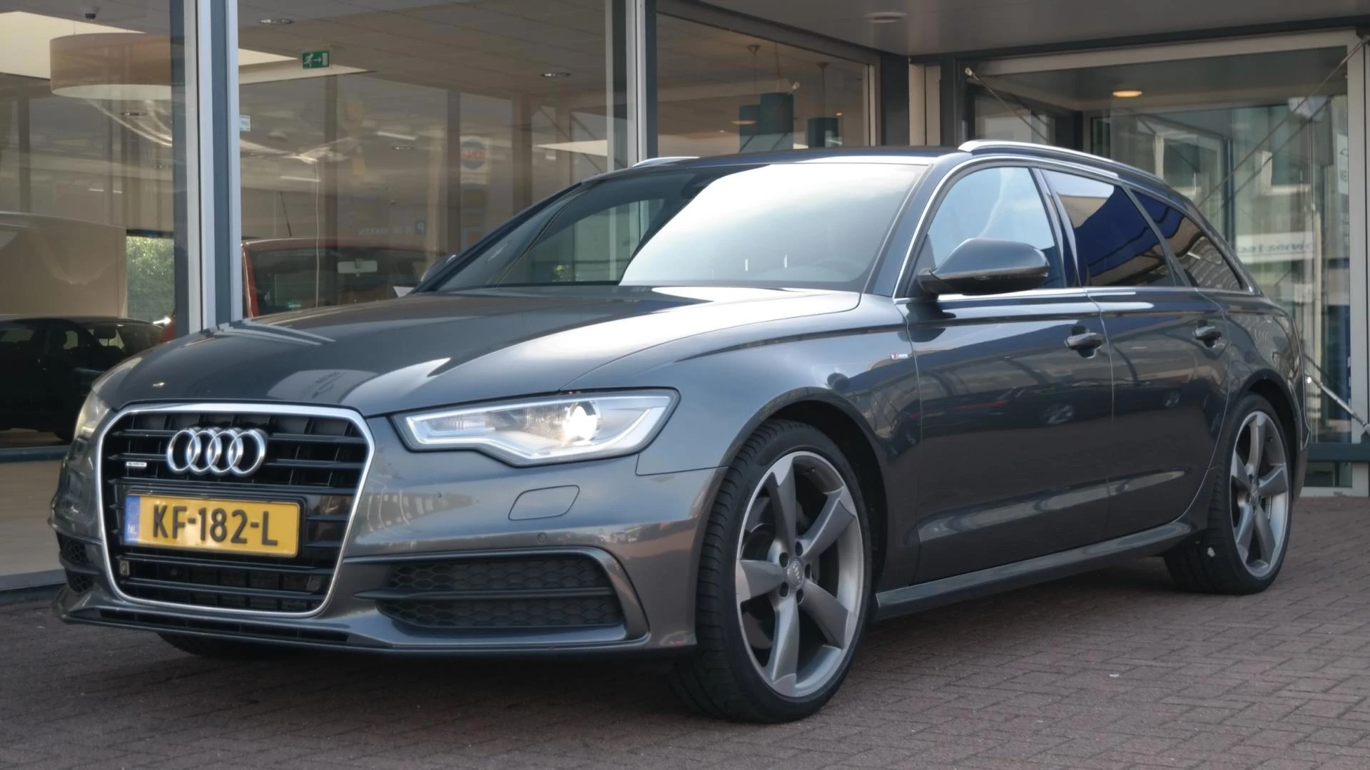 Hoofdafbeelding Audi A6