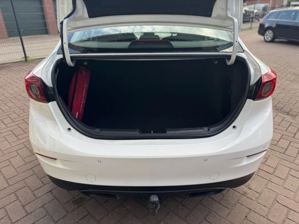 Hoofdafbeelding Mazda 3
