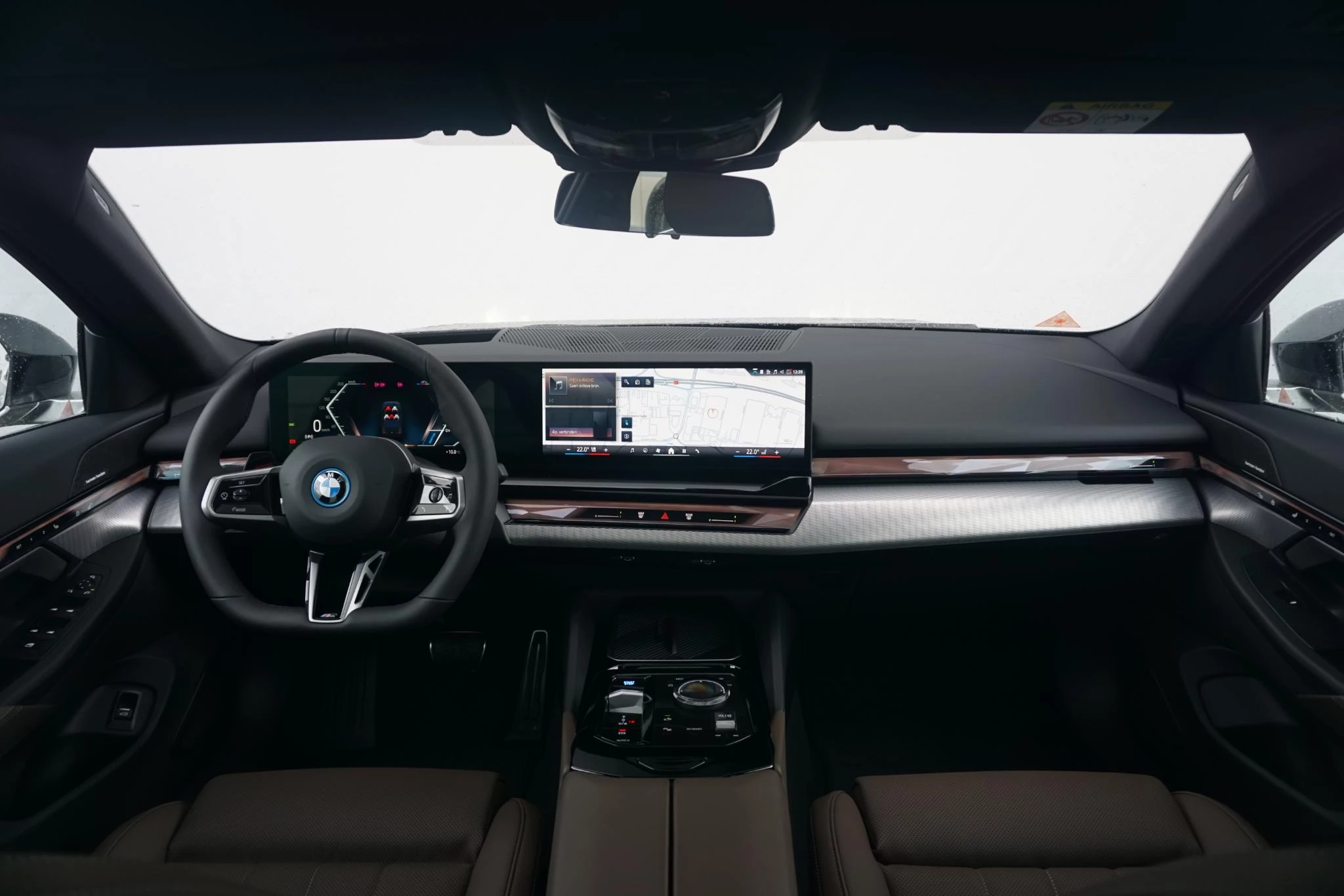 Hoofdafbeelding BMW i5
