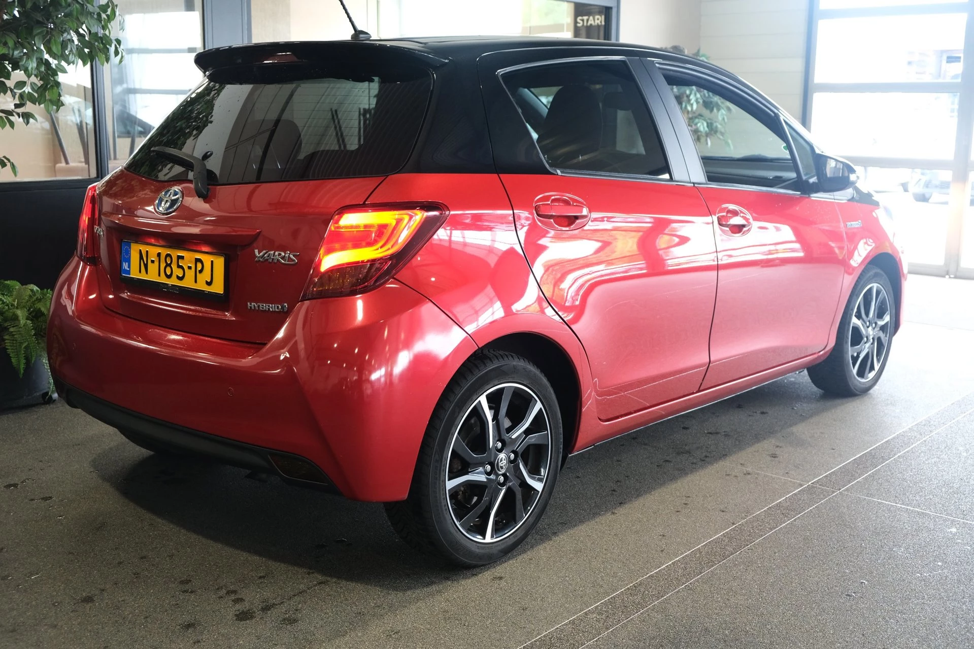 Hoofdafbeelding Toyota Yaris