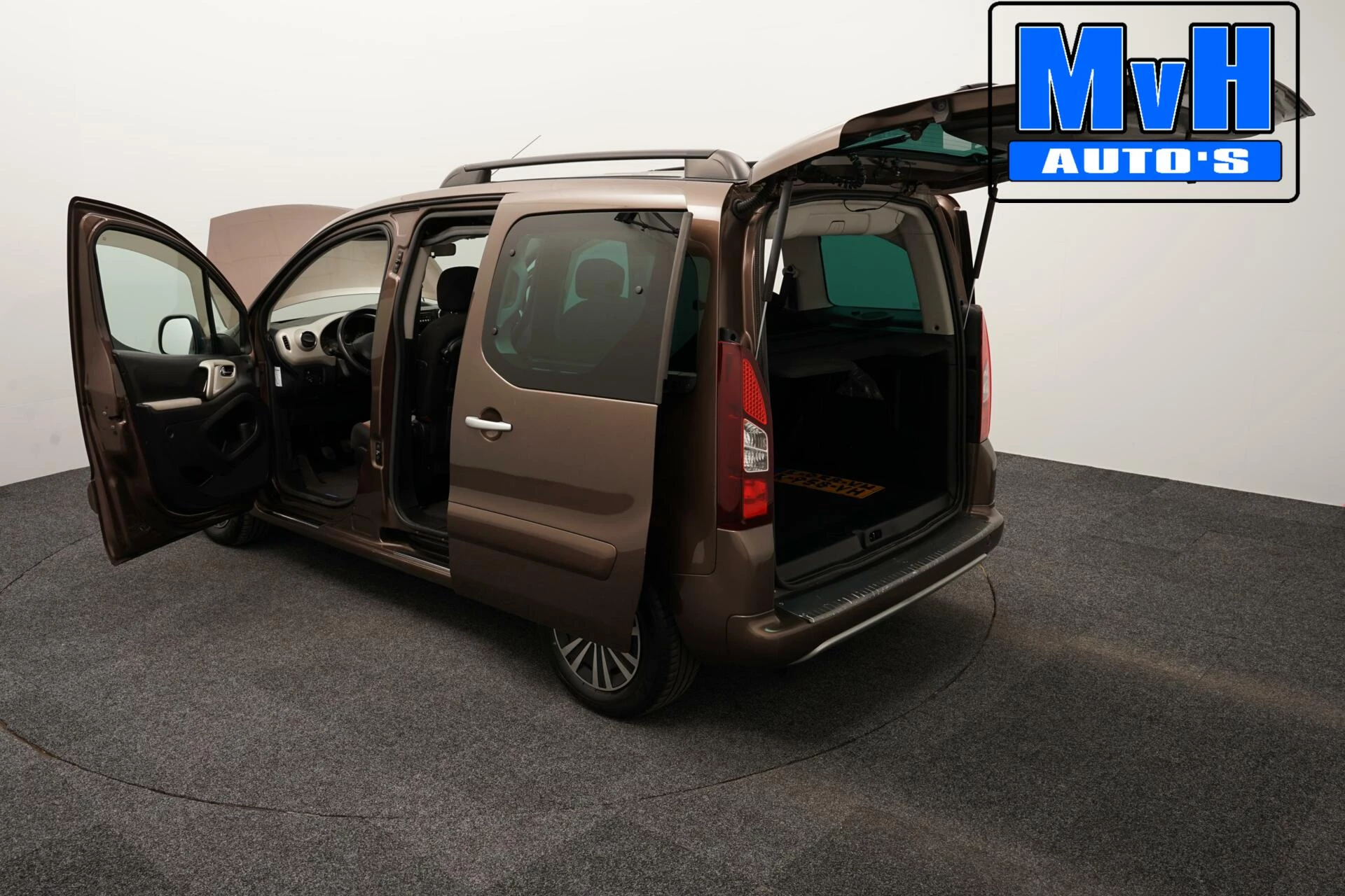 Hoofdafbeelding Peugeot Partner