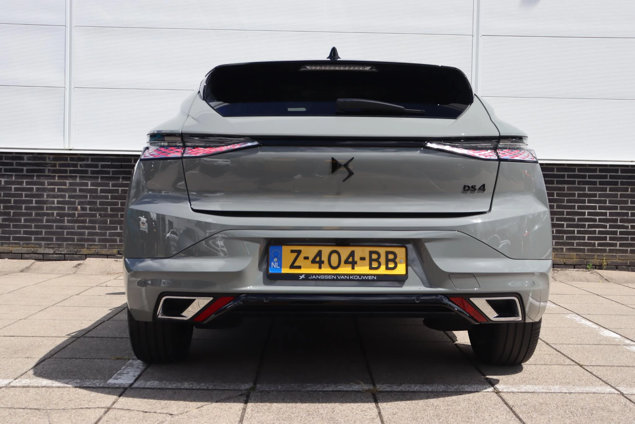 Hoofdafbeelding DS DS 4