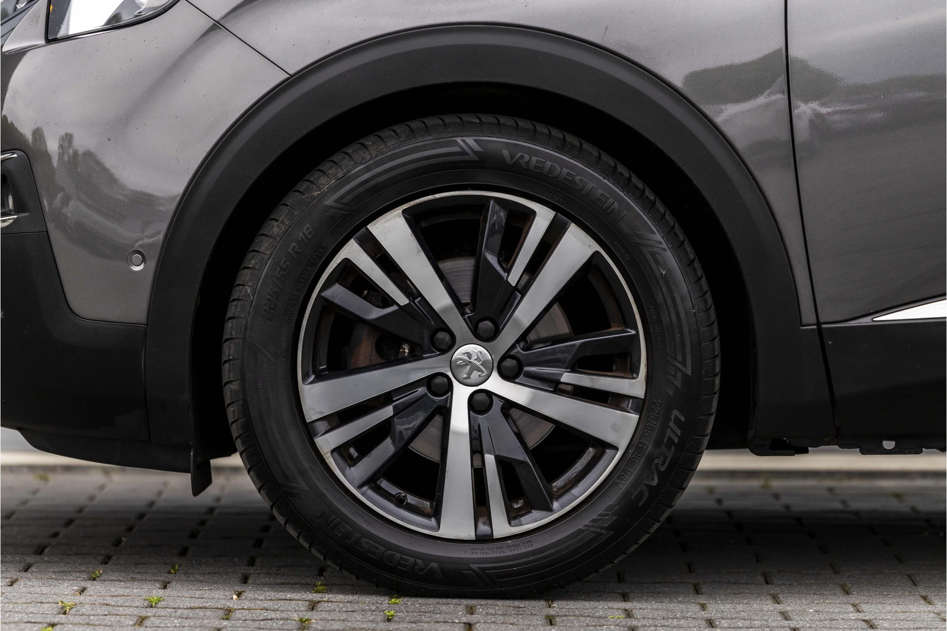 Hoofdafbeelding Peugeot 5008
