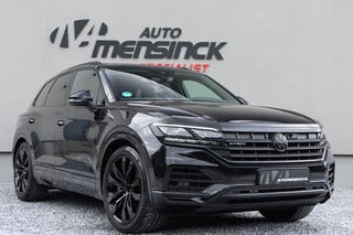 Hoofdafbeelding Volkswagen Touareg Volkswagen Touareg 3.0 TSi eHybrid 4MOTION / Puglia / Standkachel/ Luchtvering/ Cruise Control/ Panoramadak/ Trekhaak/ 280kW (381PK)