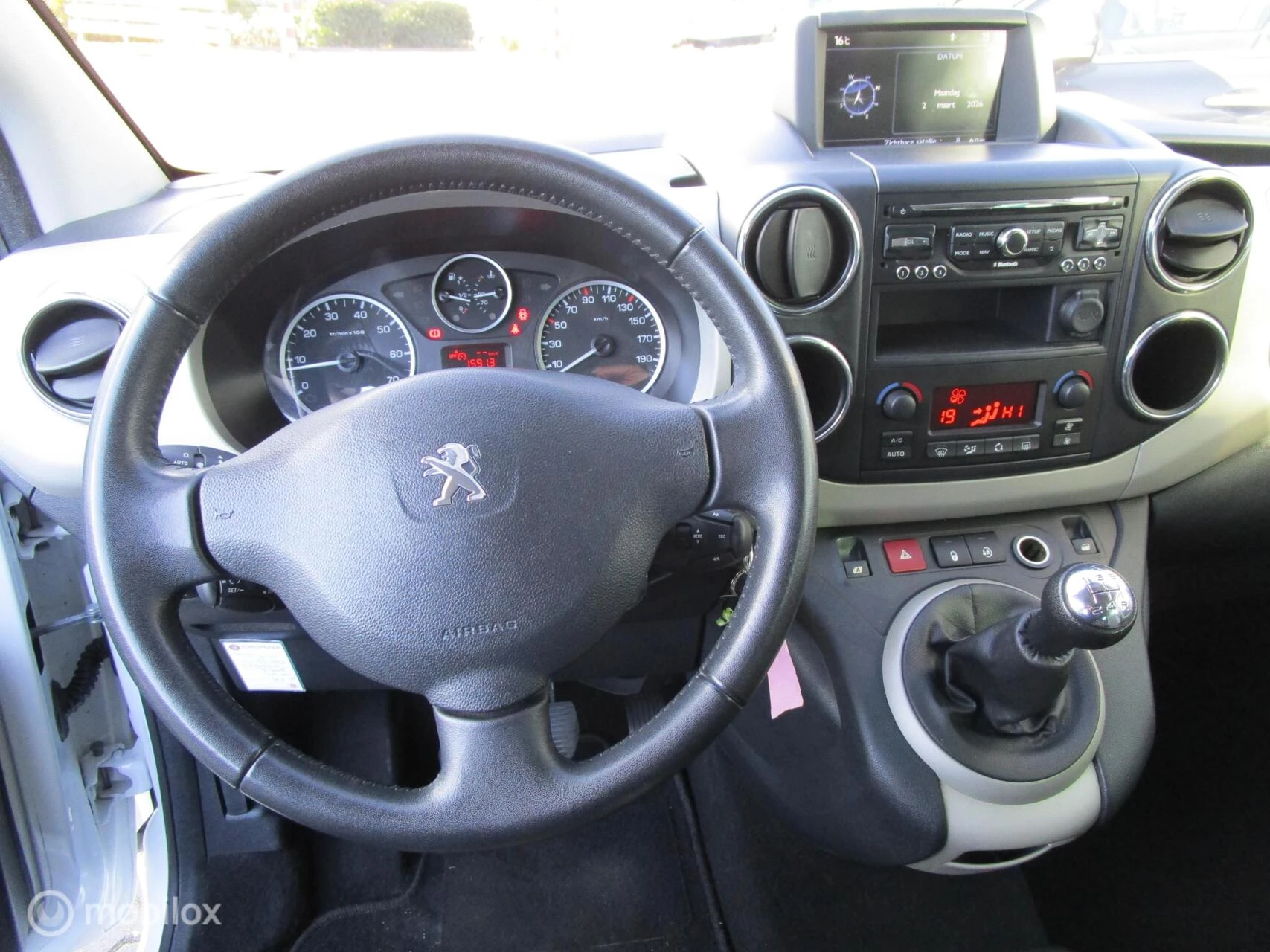 Hoofdafbeelding Peugeot Partner