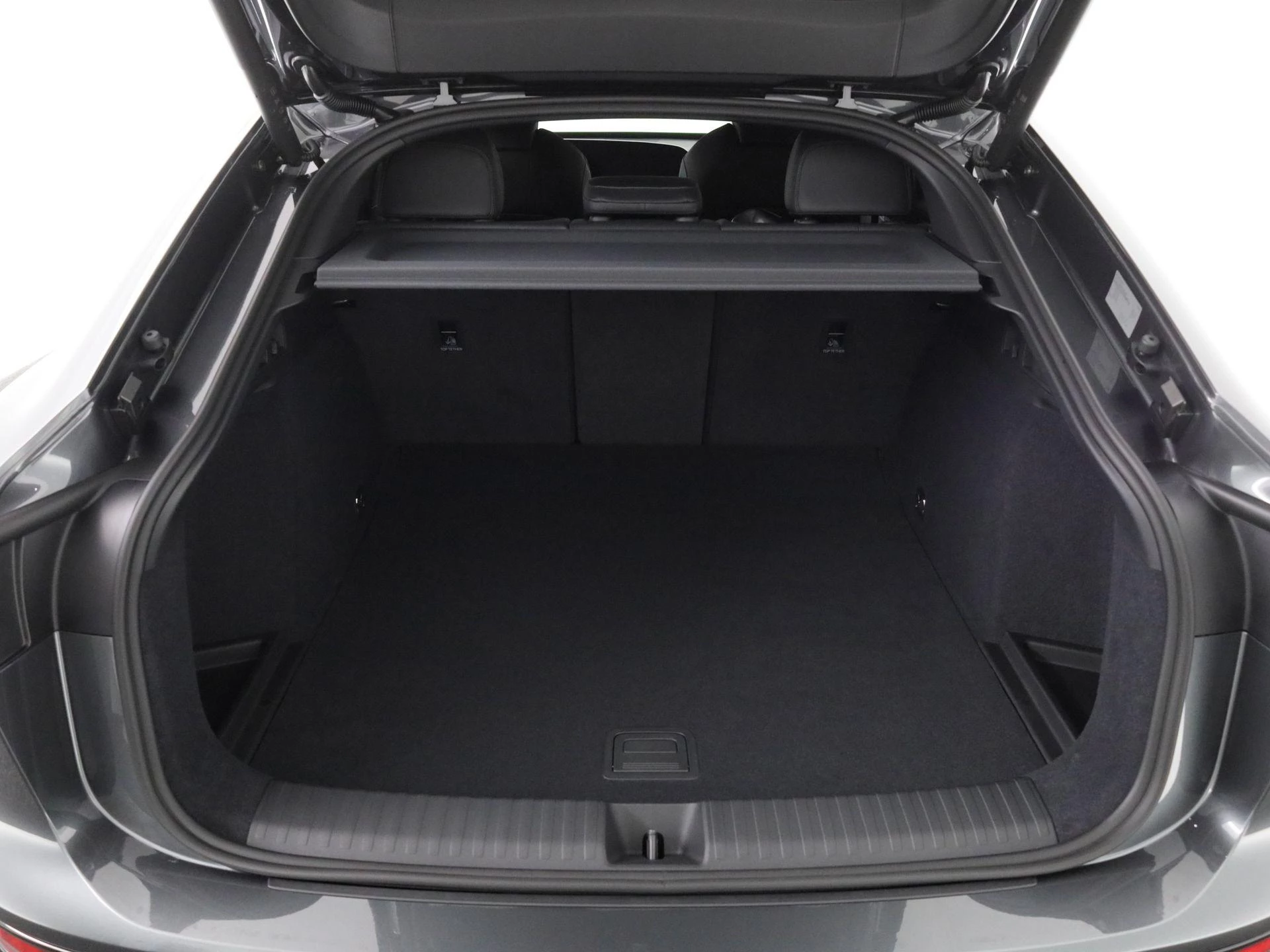 Hoofdafbeelding Audi Q6 e-tron