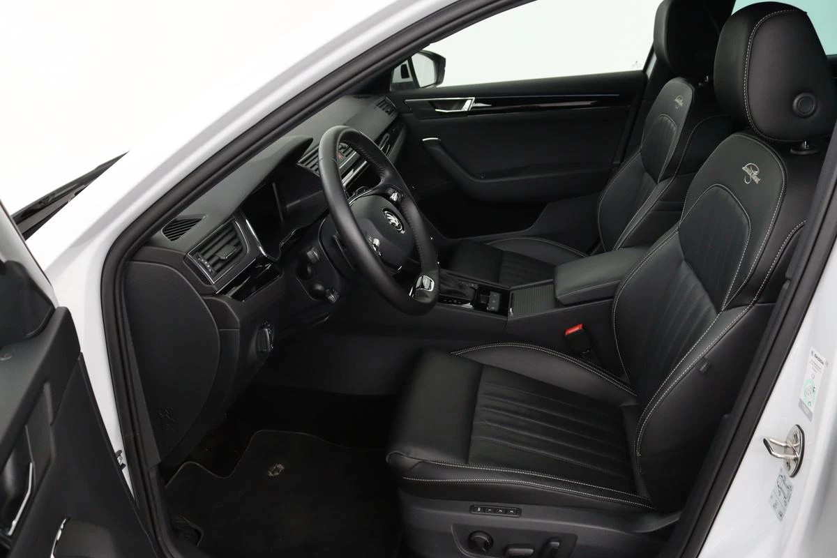 Hoofdafbeelding Škoda Superb
