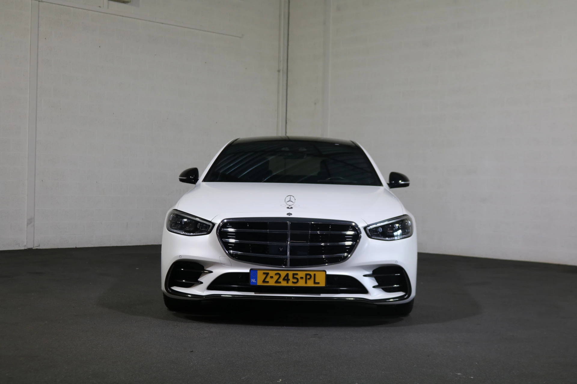Hoofdafbeelding Mercedes-Benz S-Klasse
