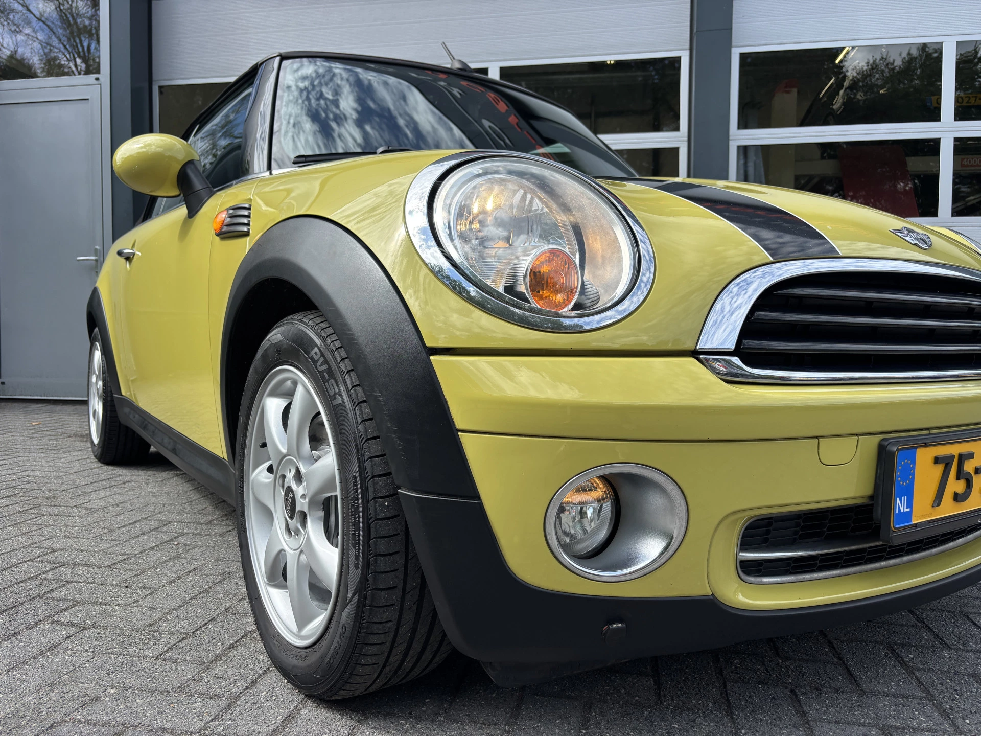 Hoofdafbeelding MINI Cooper Cabrio