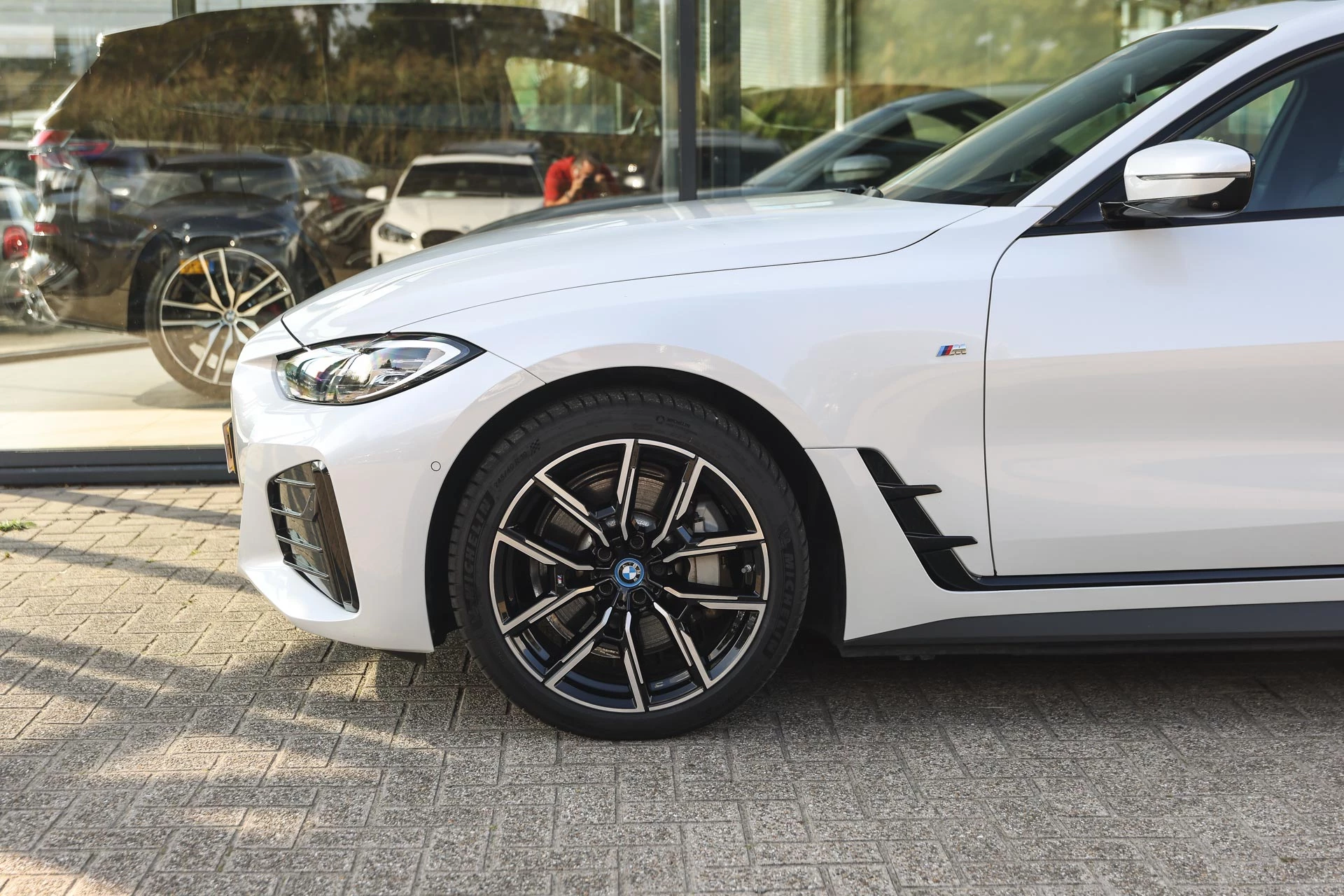 Hoofdafbeelding BMW i4