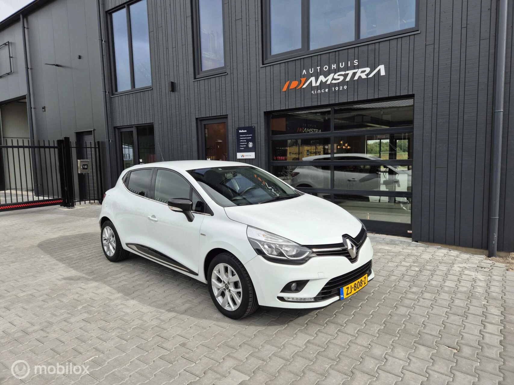 Hoofdafbeelding Renault Clio