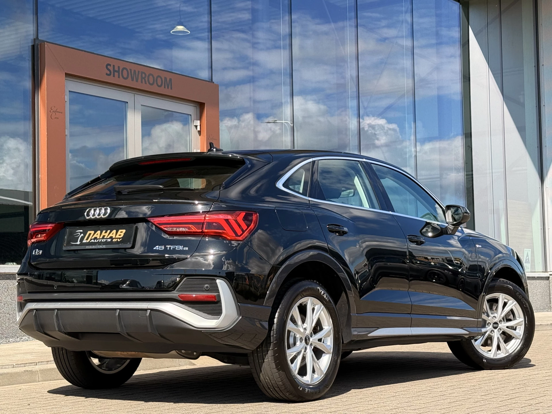 Hoofdafbeelding Audi Q3