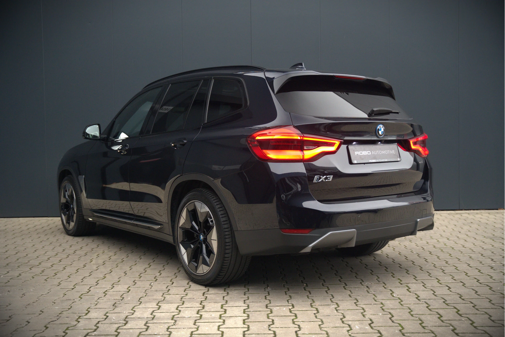 Hoofdafbeelding BMW iX3