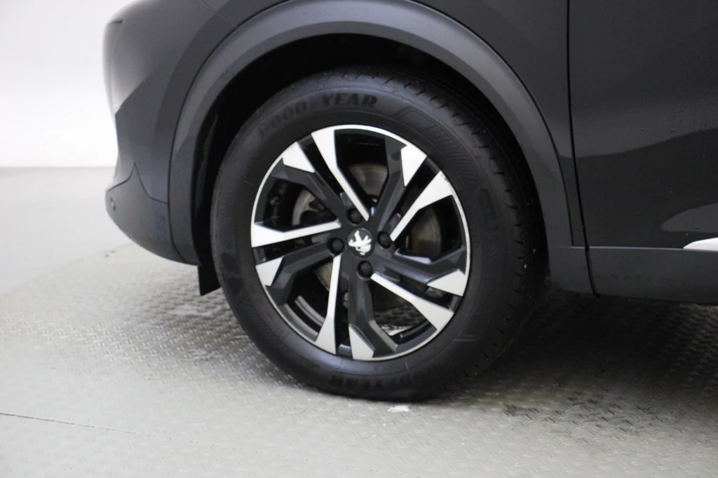 Hoofdafbeelding Peugeot e-2008