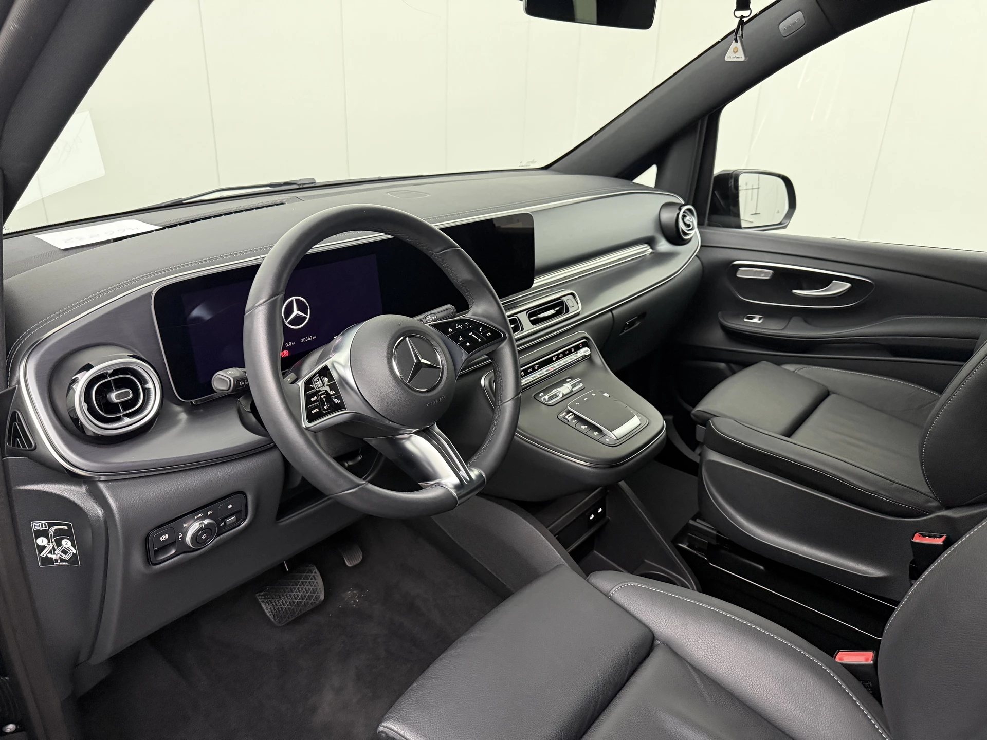 Hoofdafbeelding Mercedes-Benz EQV