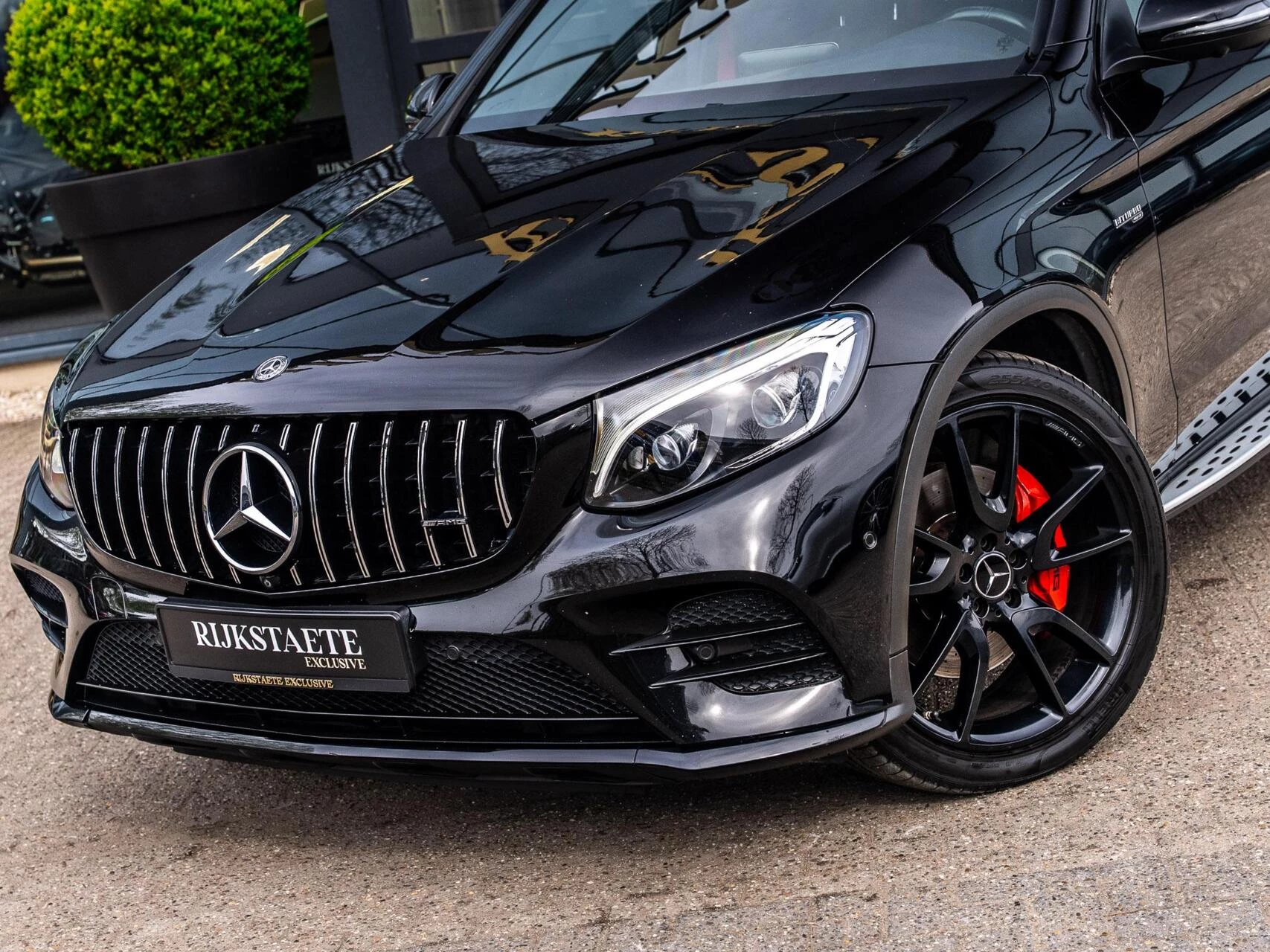 Hoofdafbeelding Mercedes-Benz GLC