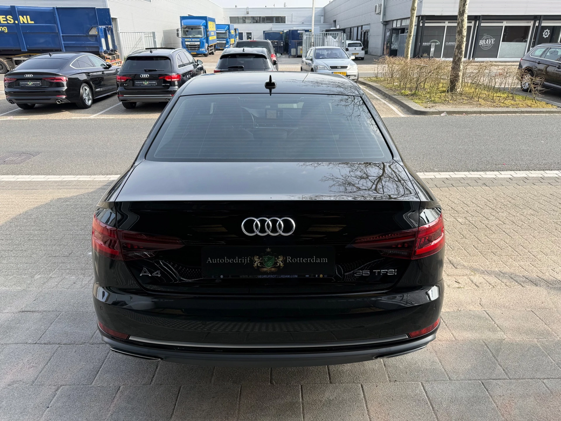 Hoofdafbeelding Audi A4
