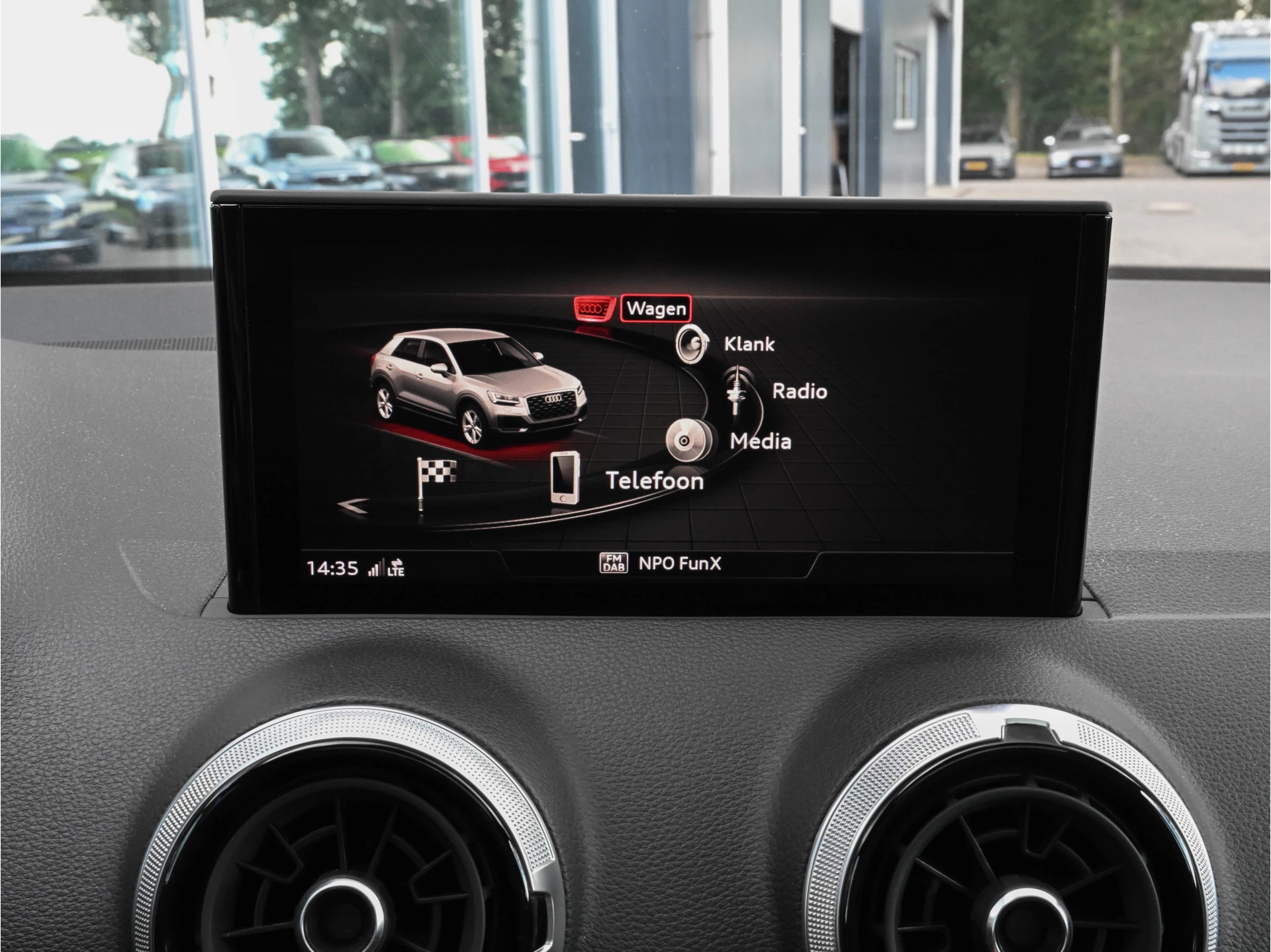 Hoofdafbeelding Audi Q2
