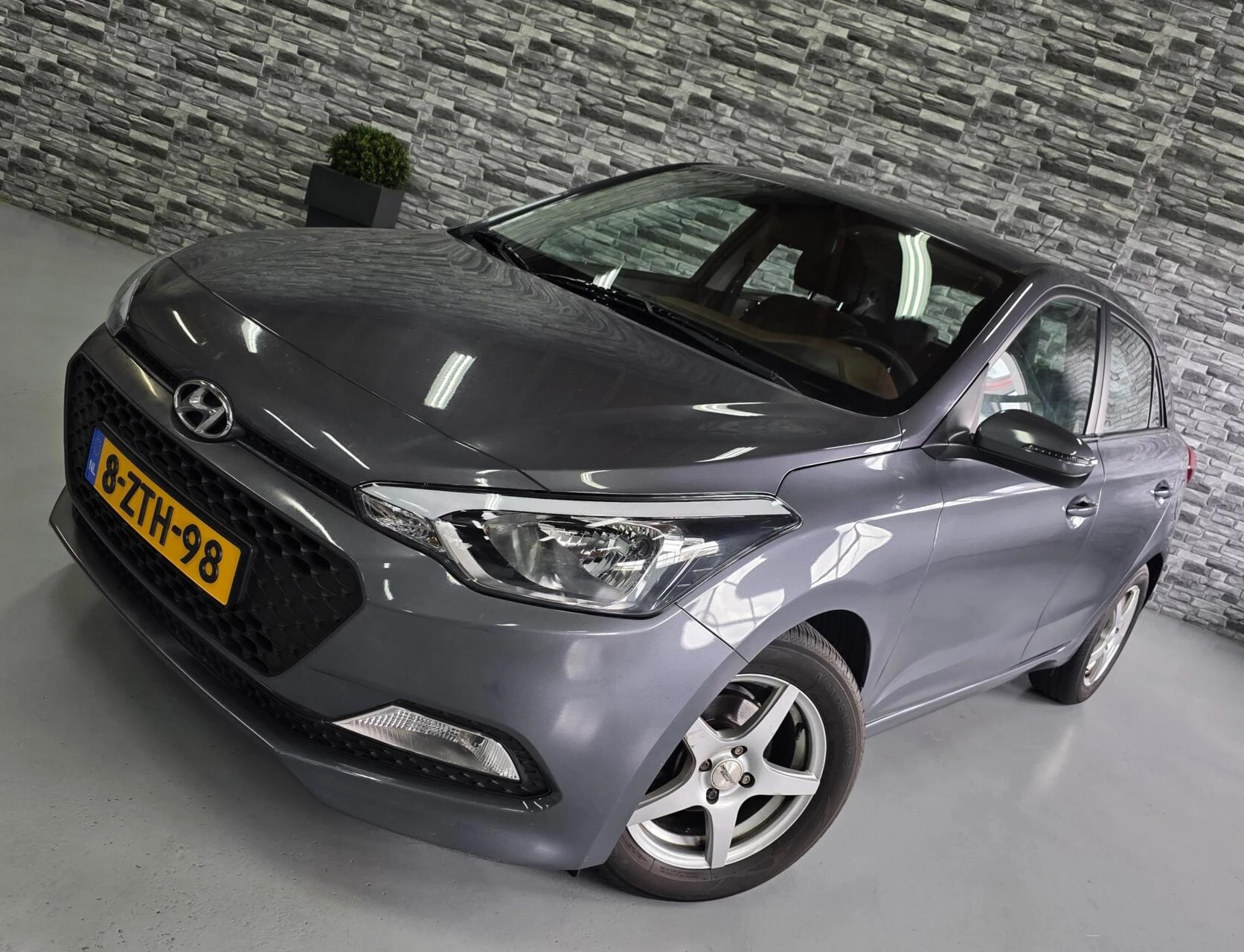 Hoofdafbeelding Hyundai i20