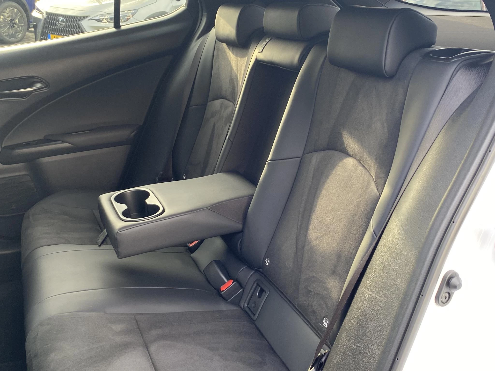 Hoofdafbeelding Lexus UX