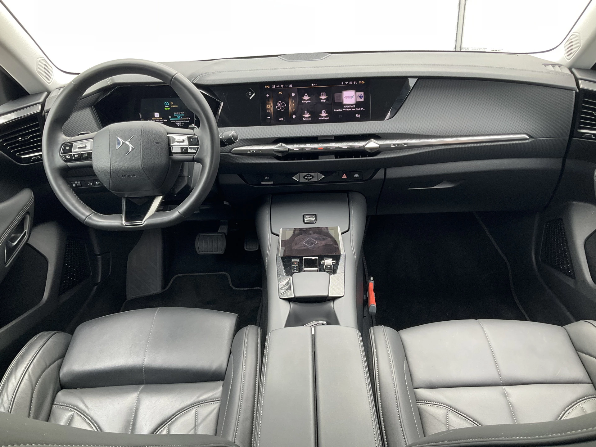 Hoofdafbeelding DS DS 4