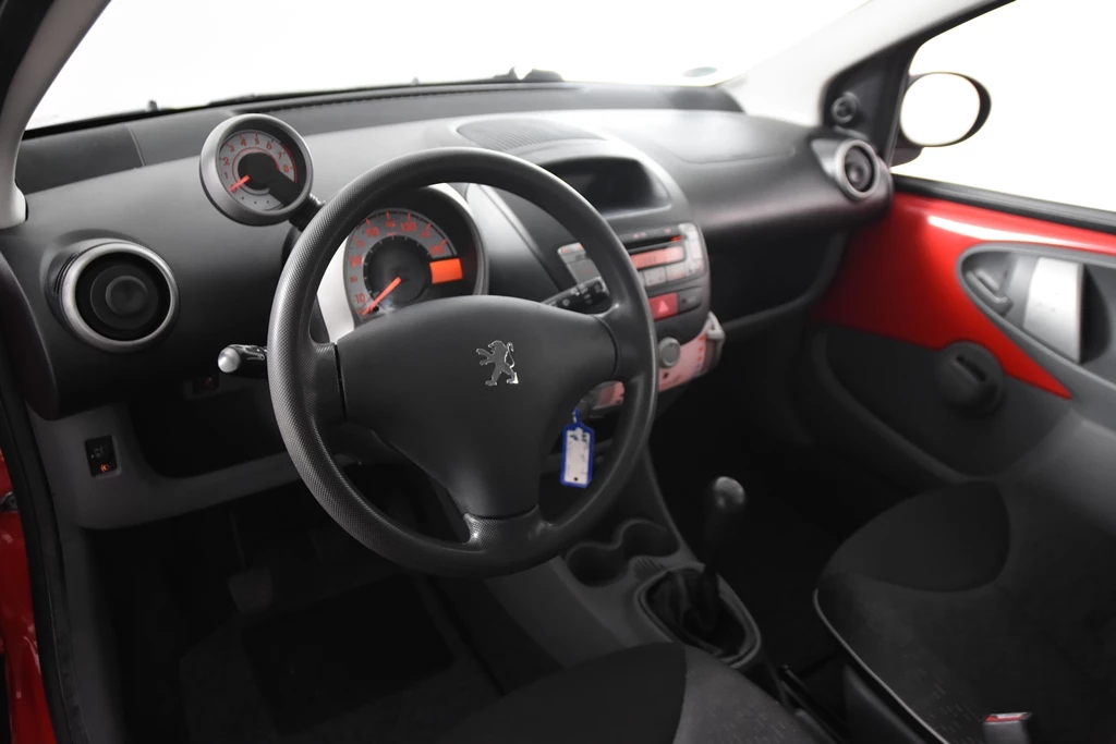 Hoofdafbeelding Peugeot 107