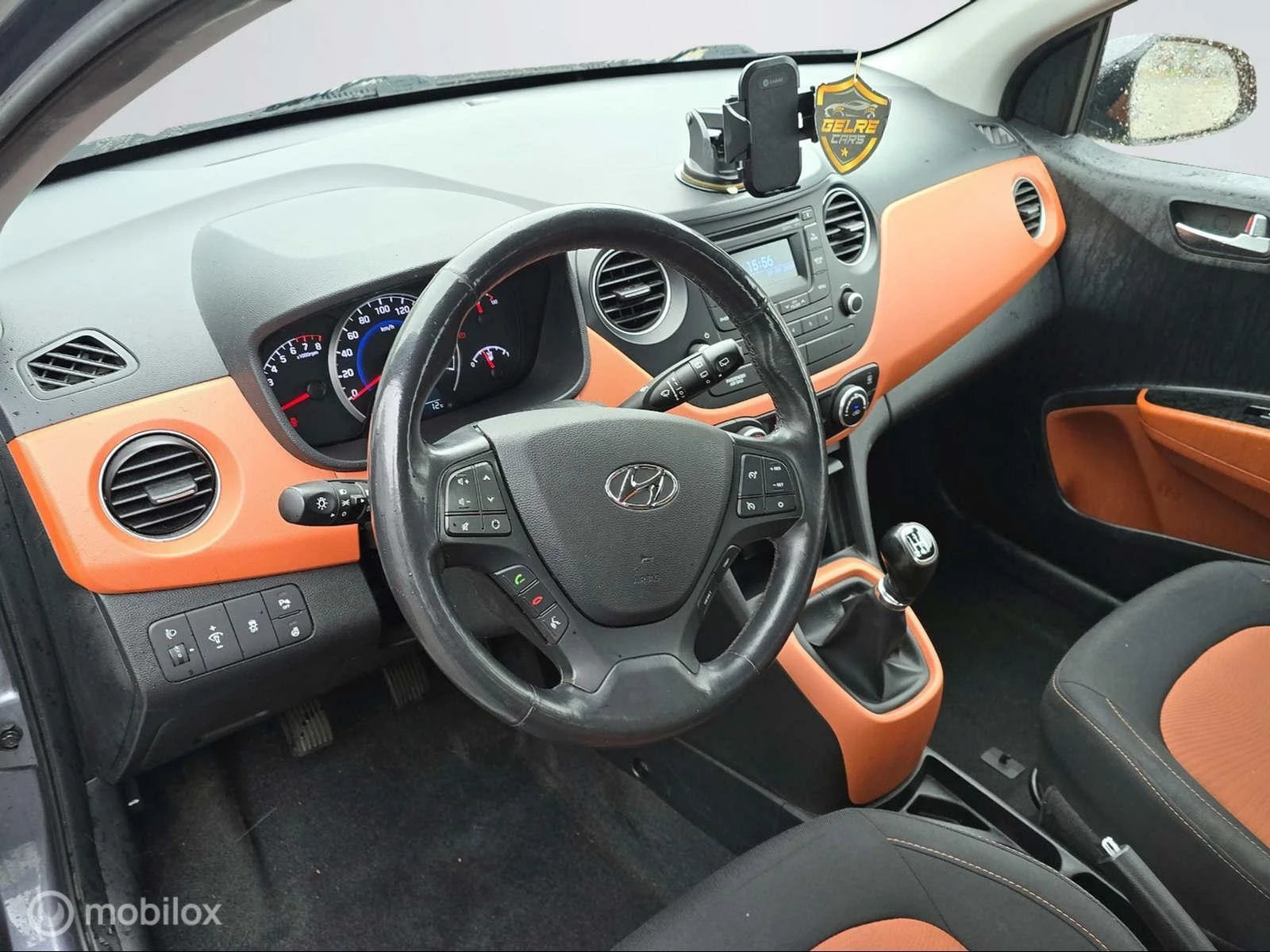 Hoofdafbeelding Hyundai i10