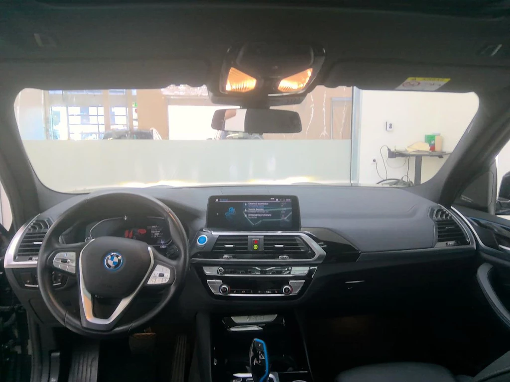 Hoofdafbeelding BMW iX3