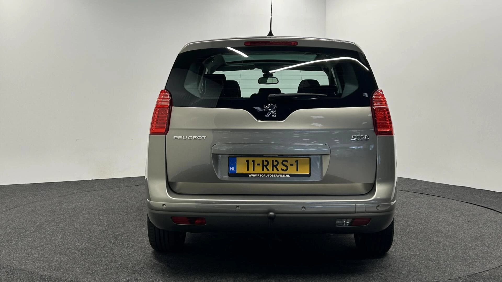 Hoofdafbeelding Peugeot 5008