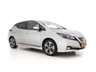 Hoofdafbeelding Nissan Leaf Nissan Leaf N-Connecta 40 kWh (INCL-BTW)  Aut. *ADAPTIVE-CRUISE | NAVI-FULLMAP | SURROUND-VIEW | CARPLAY | KEYLESS | BLIND-SPOT |  DIGI-COCKPIT | COMFORT-SEATS | DAB | ECC | PDC | HEATED-SEATS | 17"ALU*