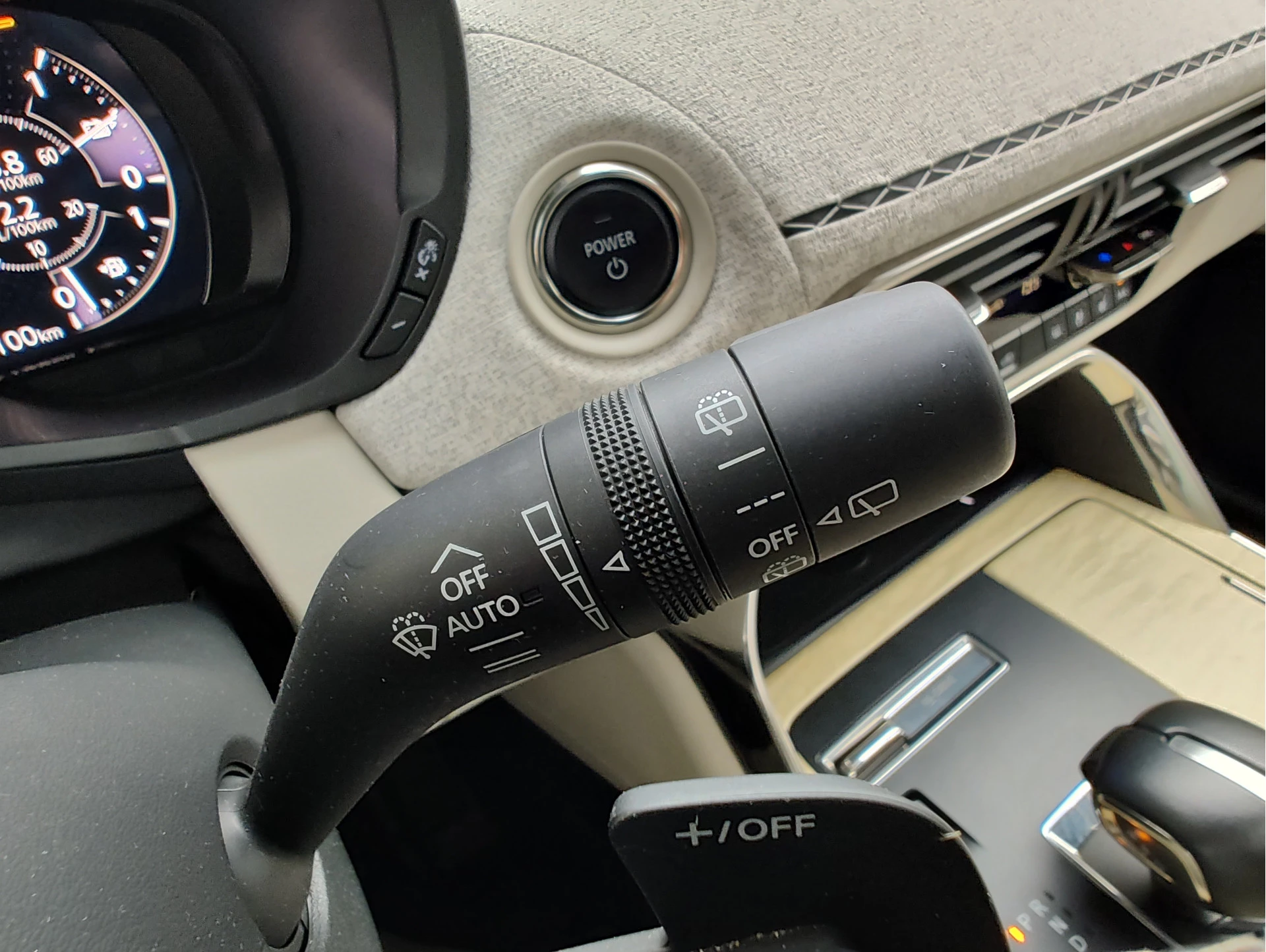 Hoofdafbeelding Mazda CX-60