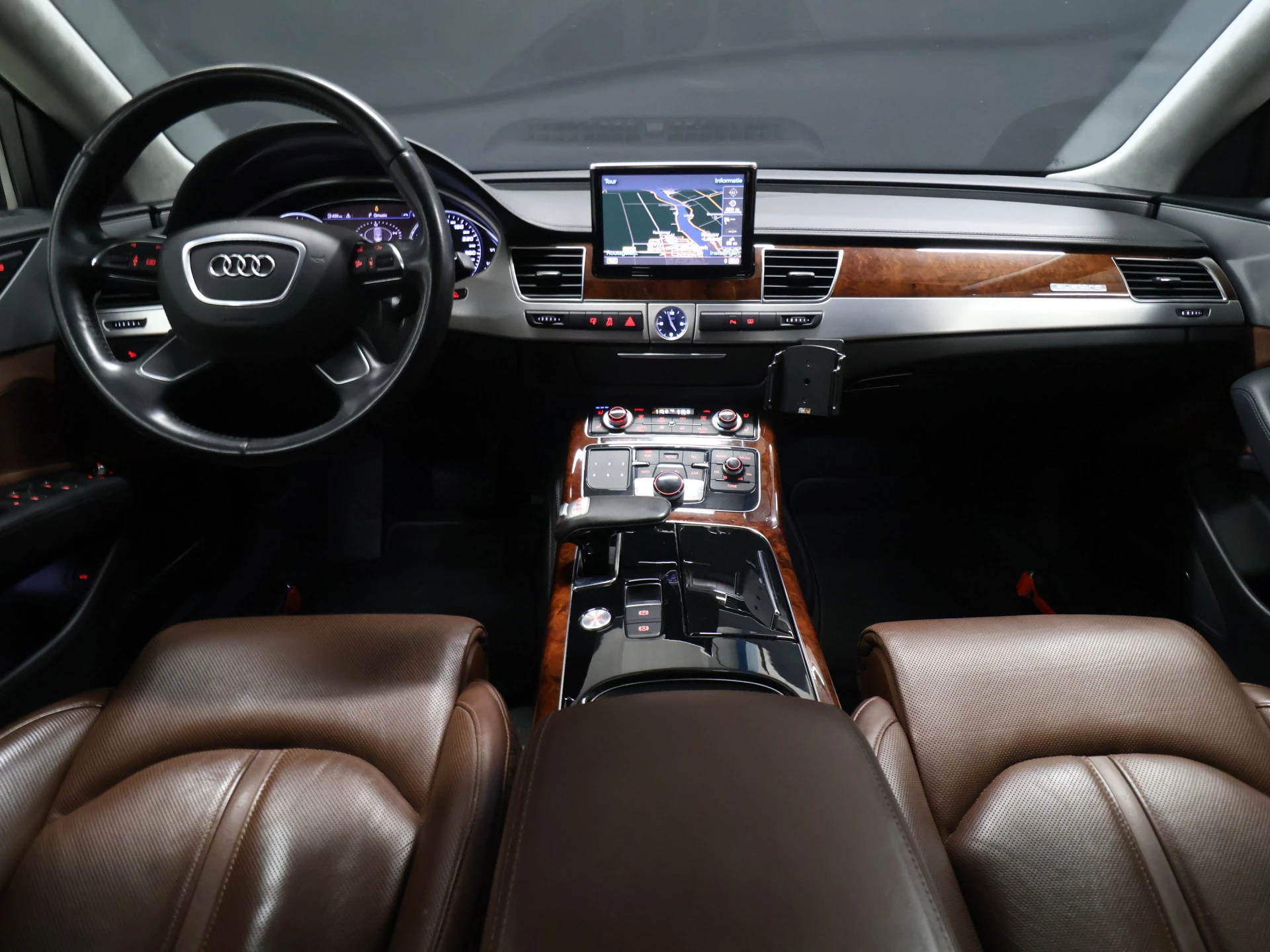 Hoofdafbeelding Audi A8