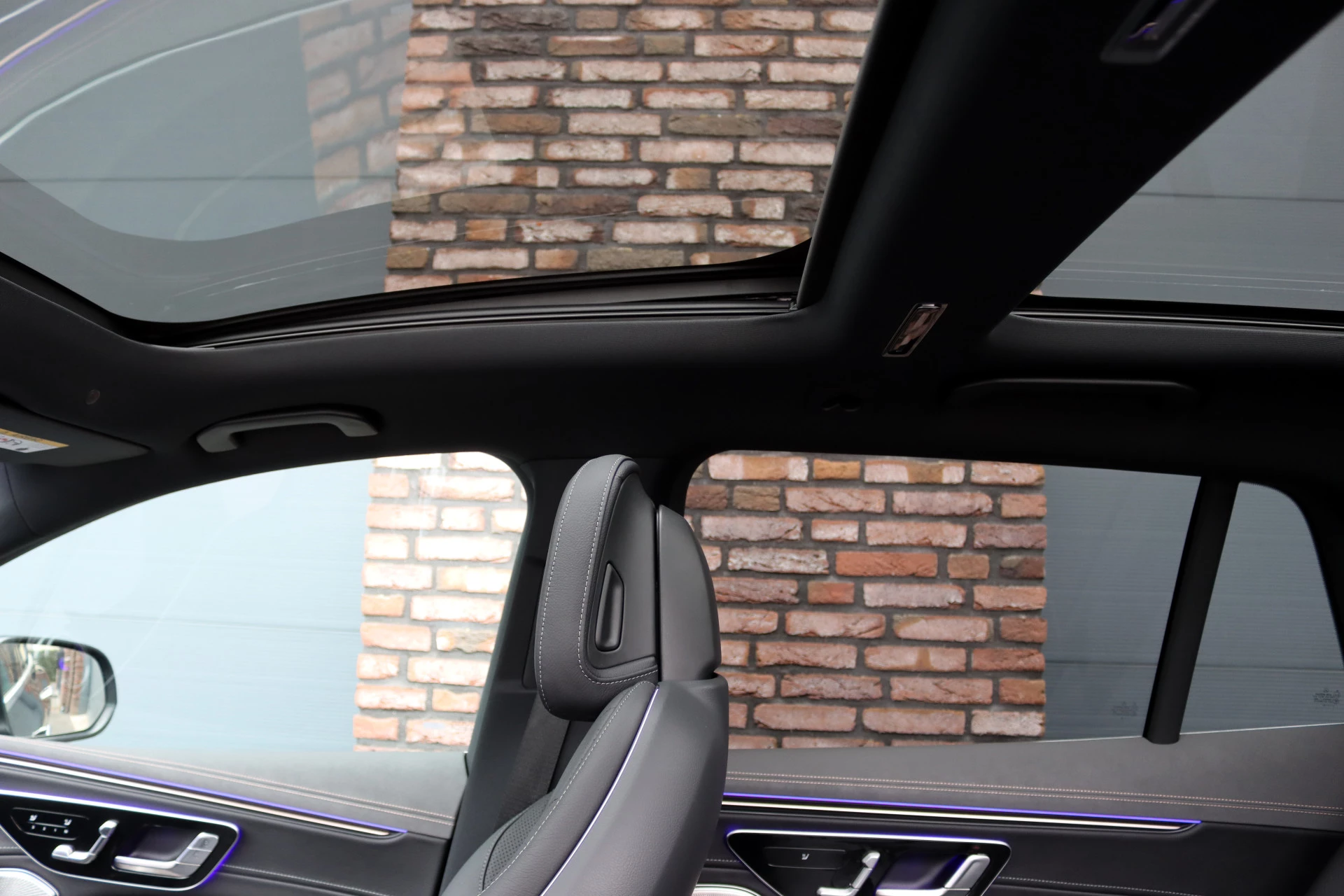 Hoofdafbeelding Mercedes-Benz EQS