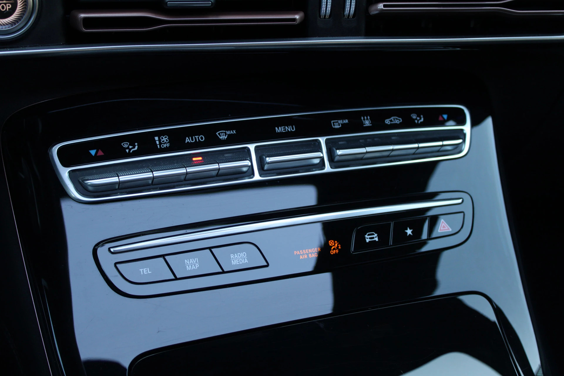 Hoofdafbeelding Mercedes-Benz EQC