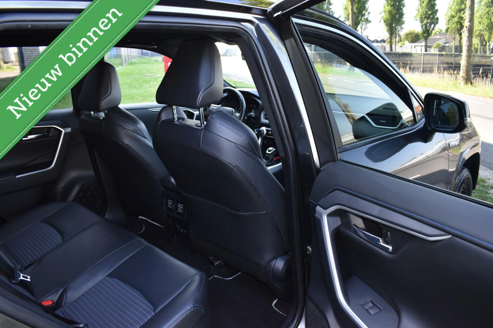 Hoofdafbeelding Toyota RAV4