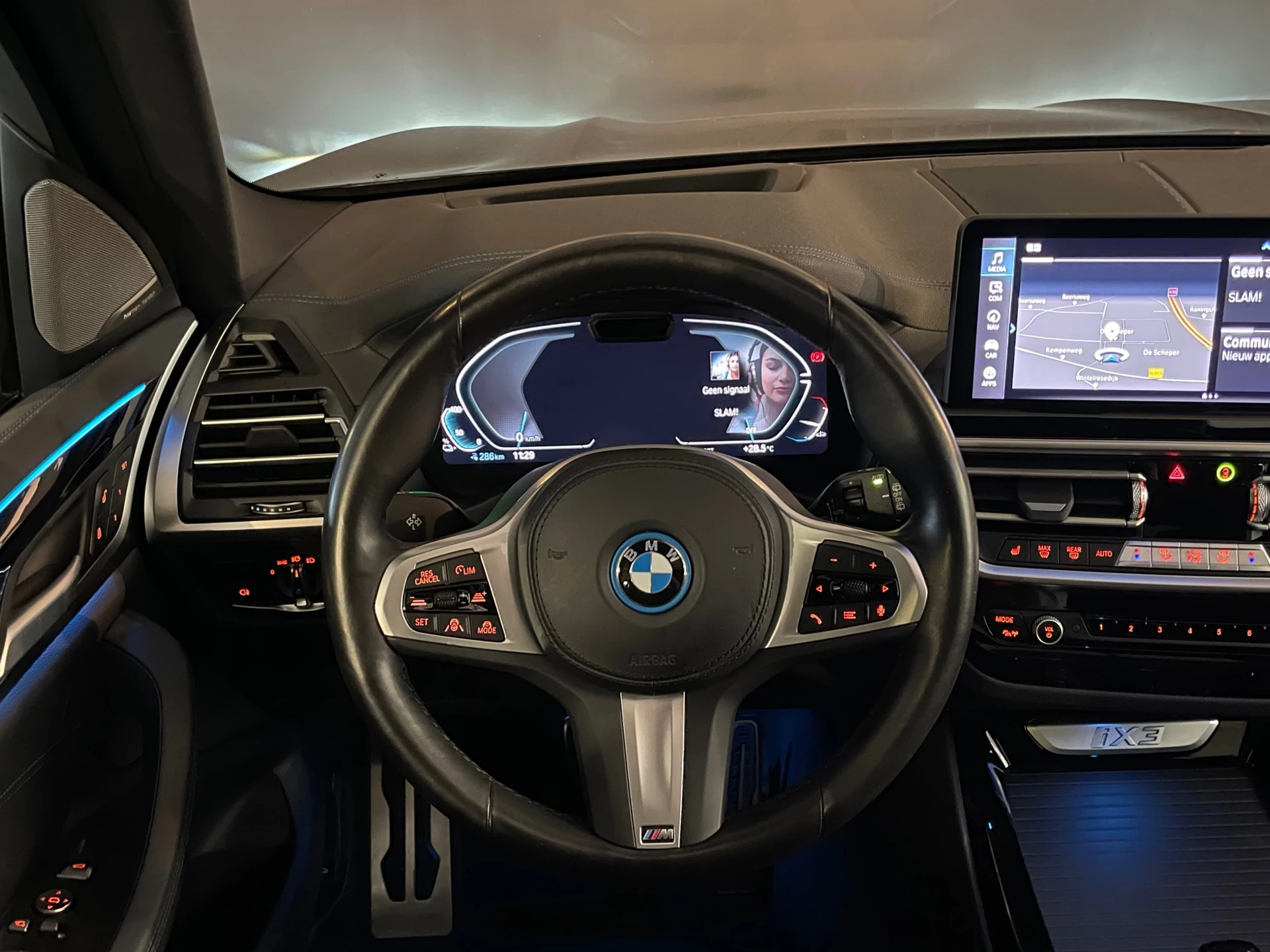 Hoofdafbeelding BMW iX3