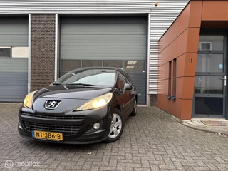 Hoofdafbeelding Peugeot 207 Peugeot 207 SW 1.4 VTi Sportium