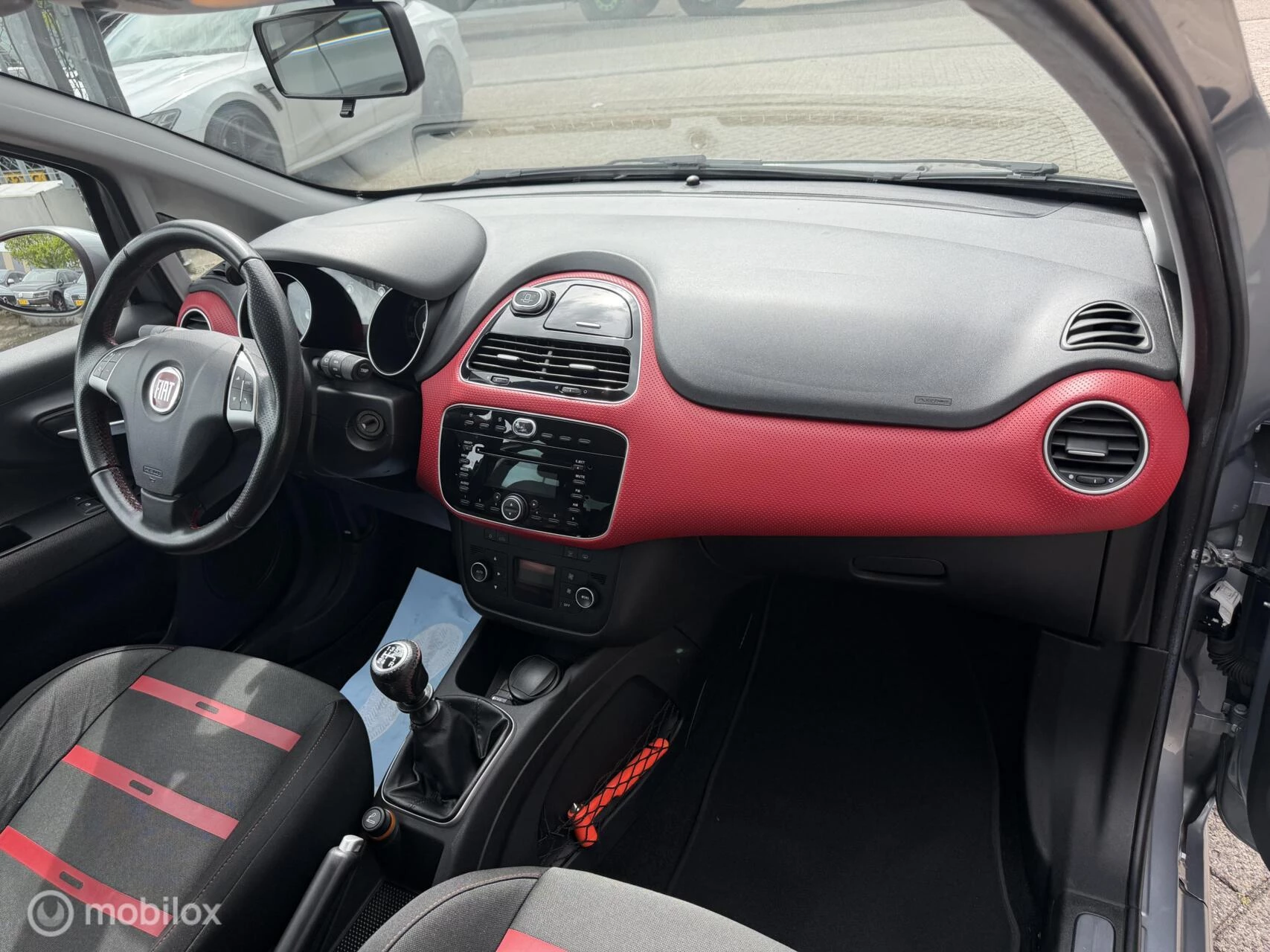 Hoofdafbeelding Fiat Punto