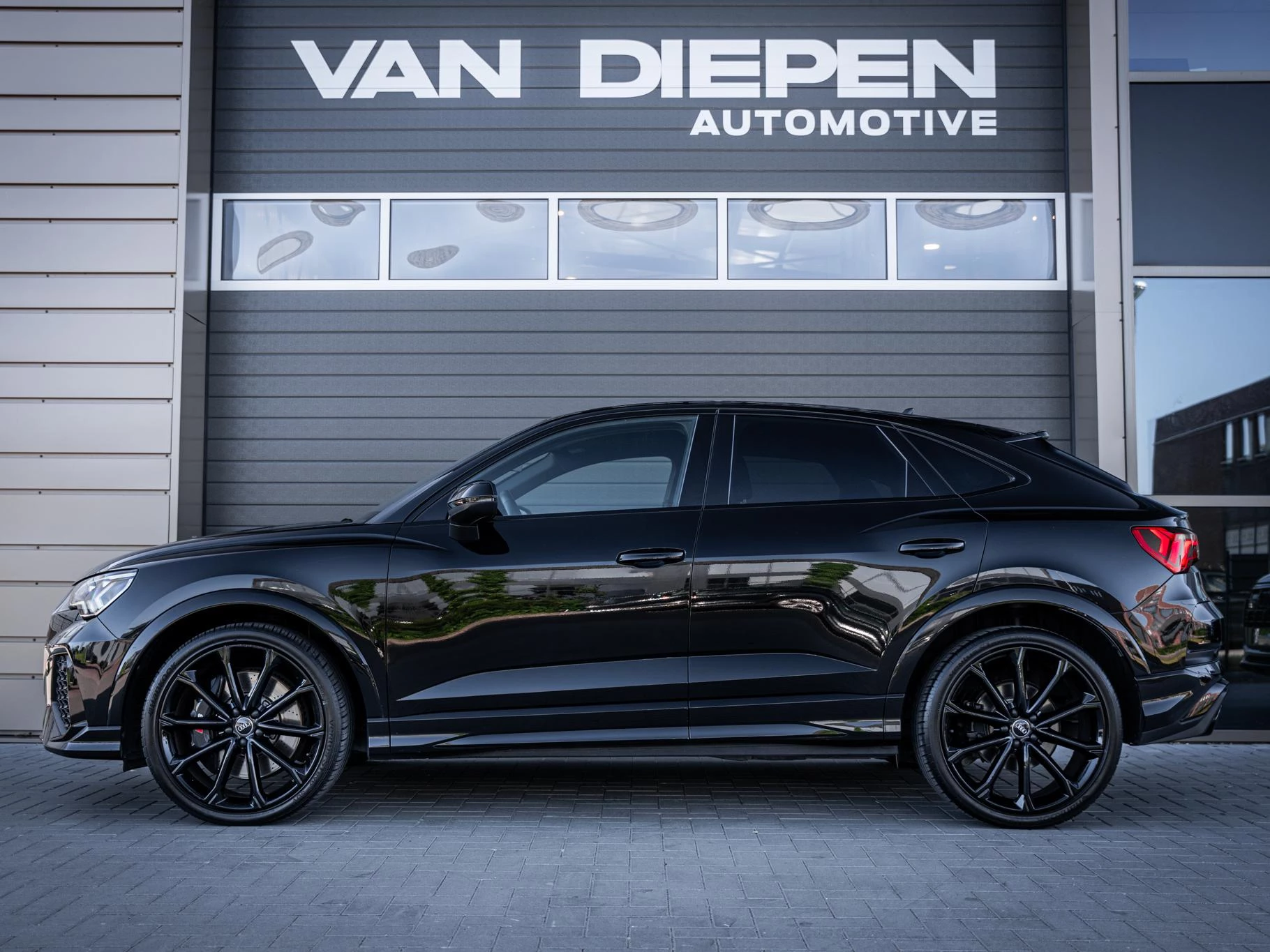 Hoofdafbeelding Audi Q3