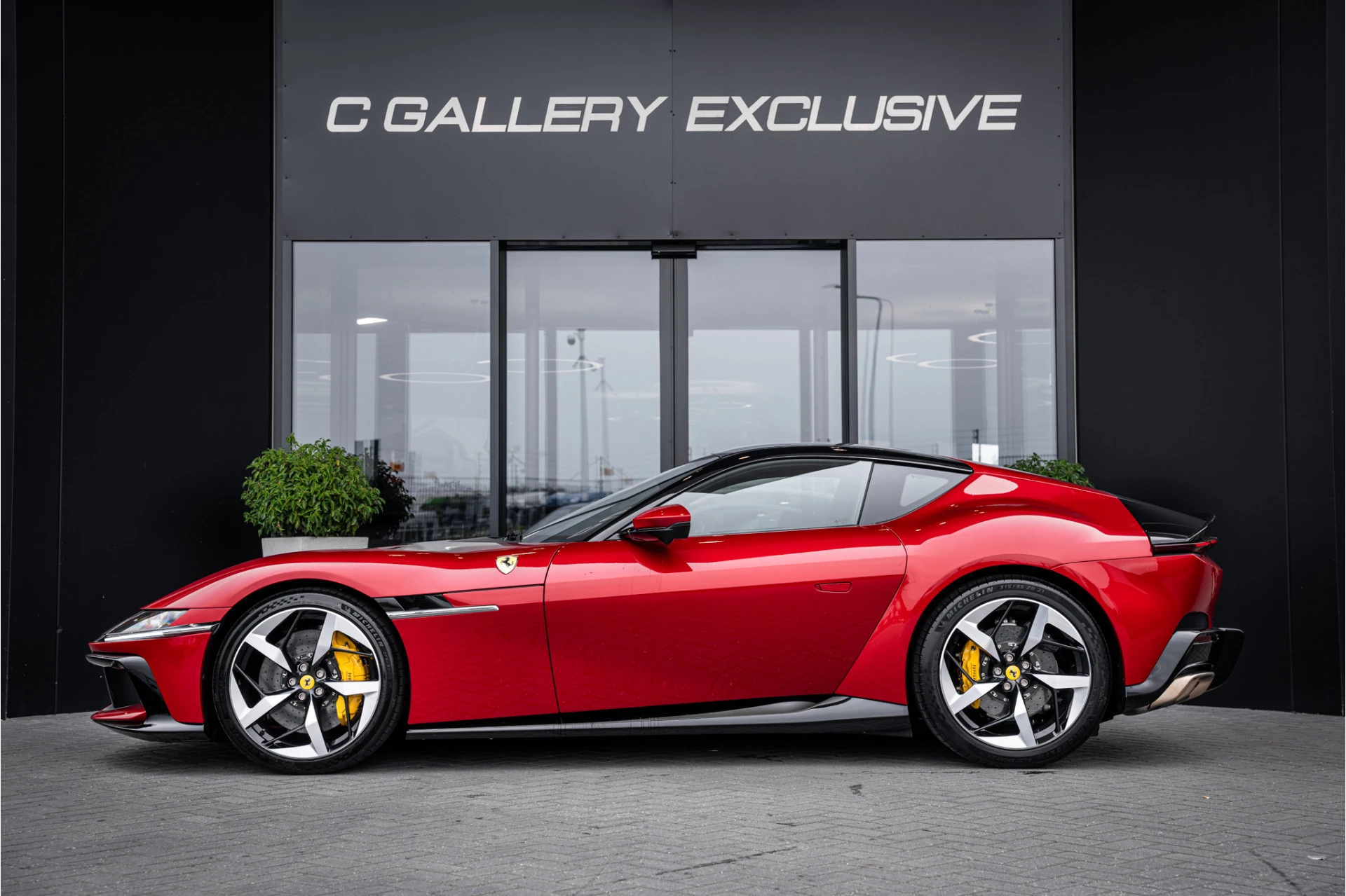 Hoofdafbeelding Ferrari 12Cilindri