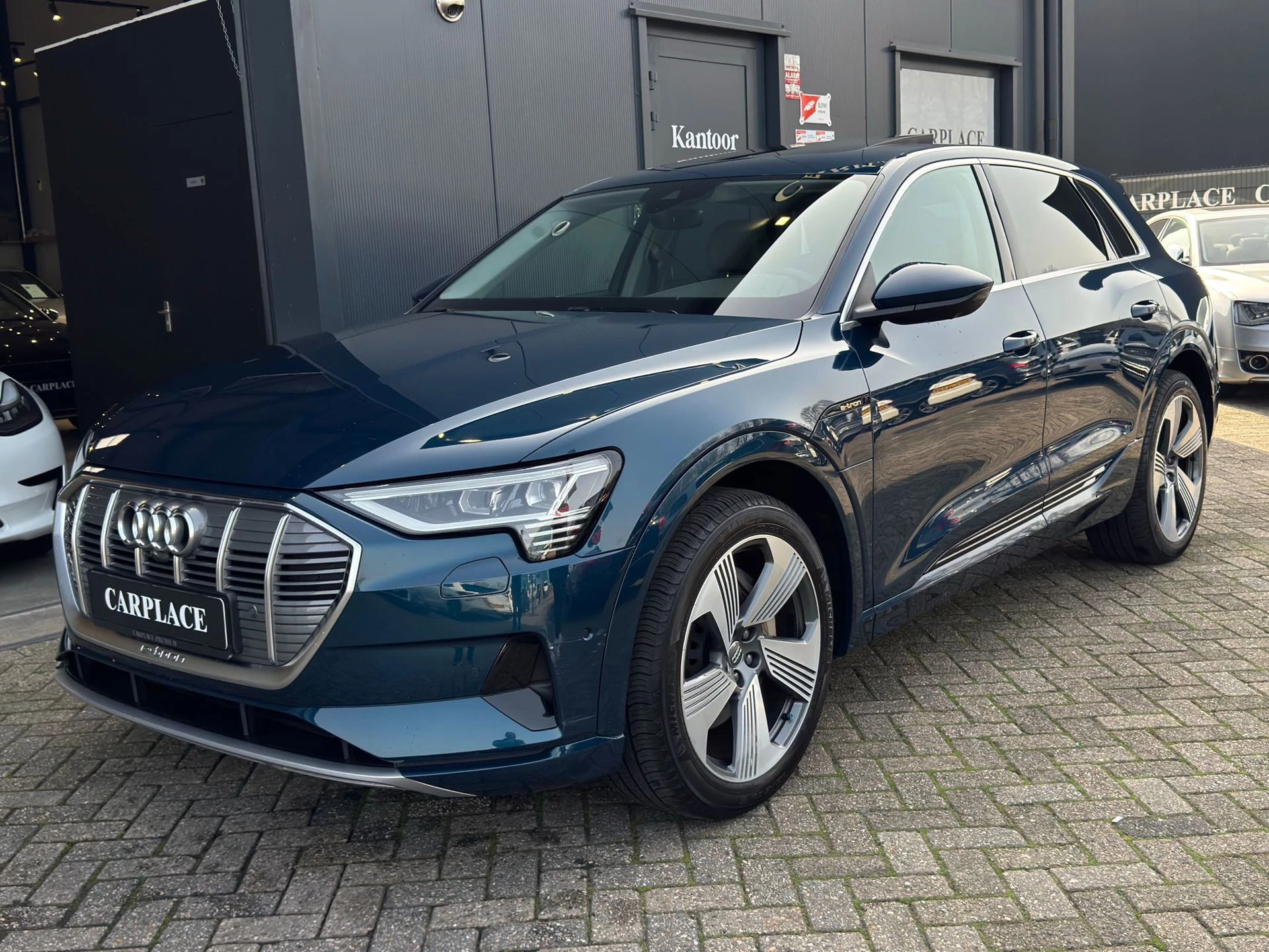 Hoofdafbeelding Audi e-tron