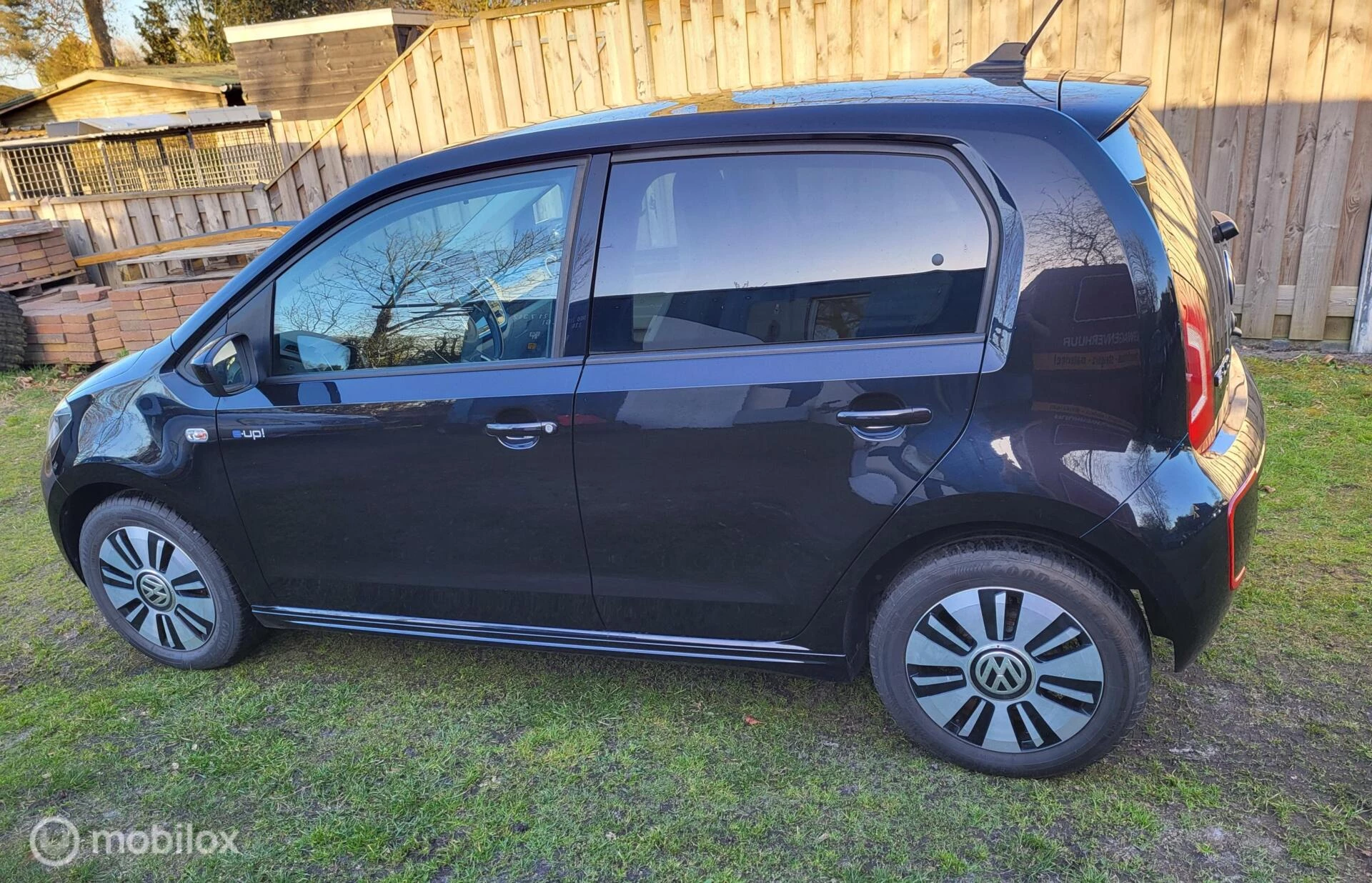 Hoofdafbeelding Volkswagen e-up!