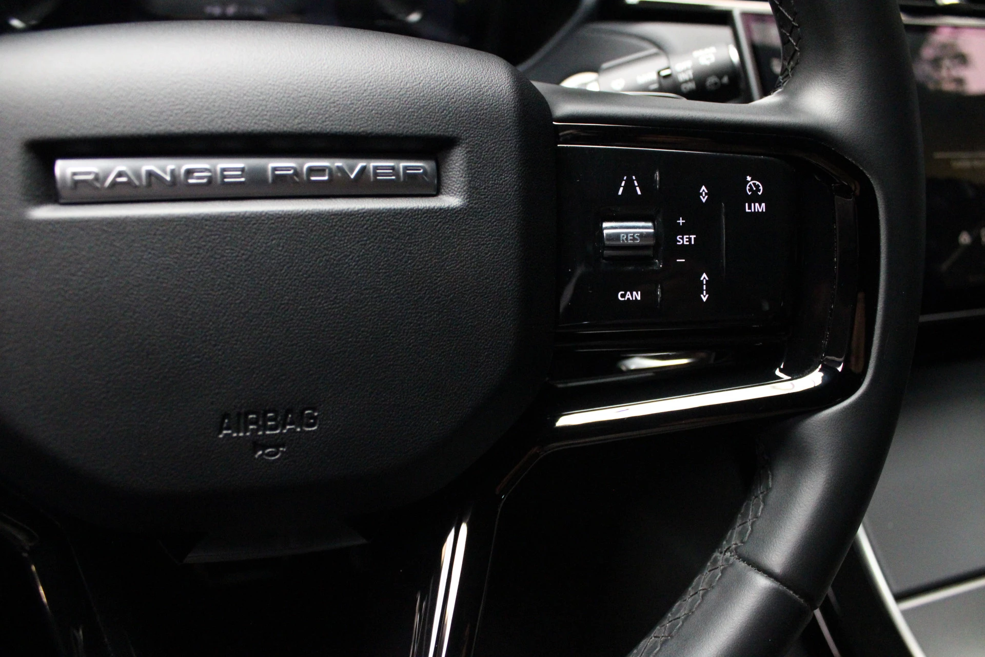 Hoofdafbeelding Land Rover Range Rover Velar