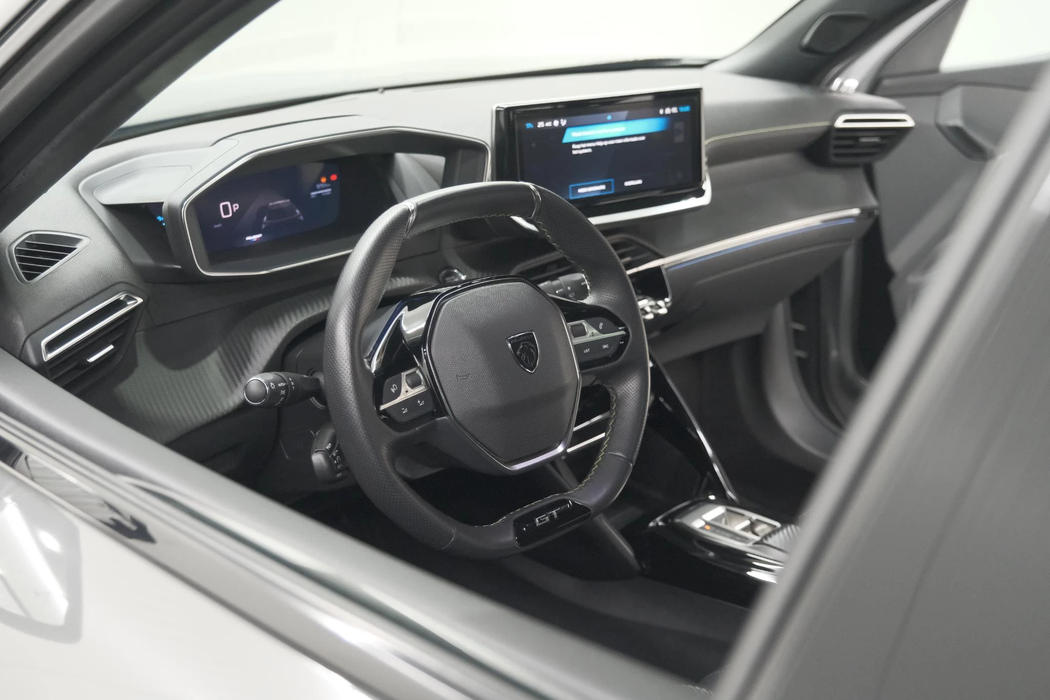 Hoofdafbeelding Peugeot e-2008