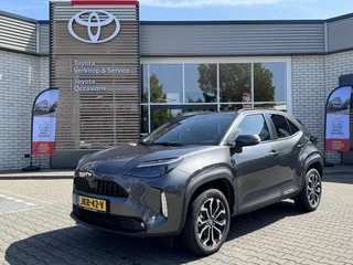 Toyota Yaris Cross HYBRID 115 FIRST EDITION APPLE/ANDROID 17"LM-VELGEN PRIVACYGLASS KEYLESS STOEL/VOORRUIT&STUURVERW. LED